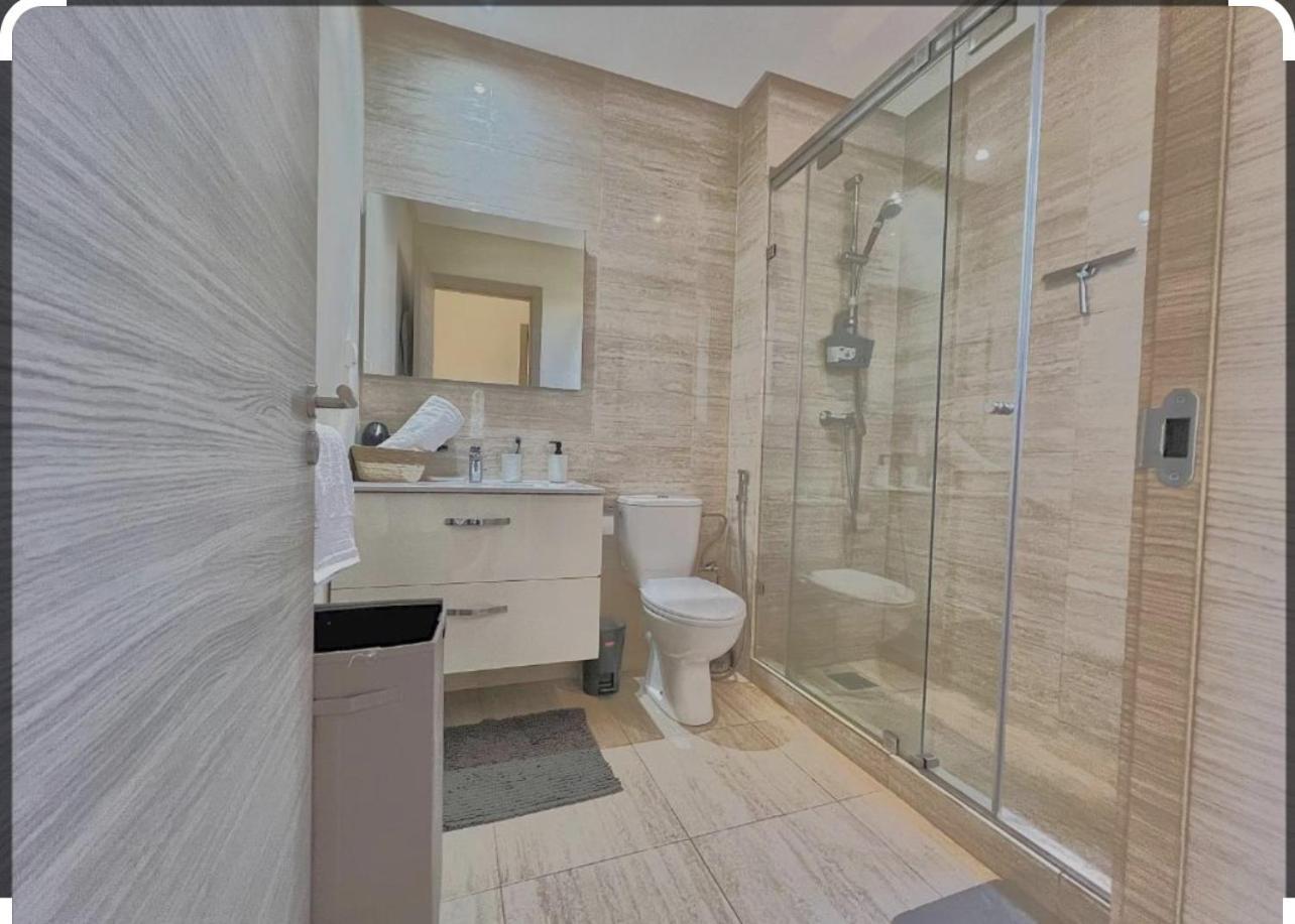 Mini-Villa Situee Dans Une Residence Prestigia A Marrakech, Avec Une Vue Sur La Piscine Et Le Golf Une Securite 24H Sur 24 Et Une Proximite Ideale De L Aeroport 5 Minutes C Est Une Offre Parfaite Pour Des Vacances Marrakesh Esterno foto