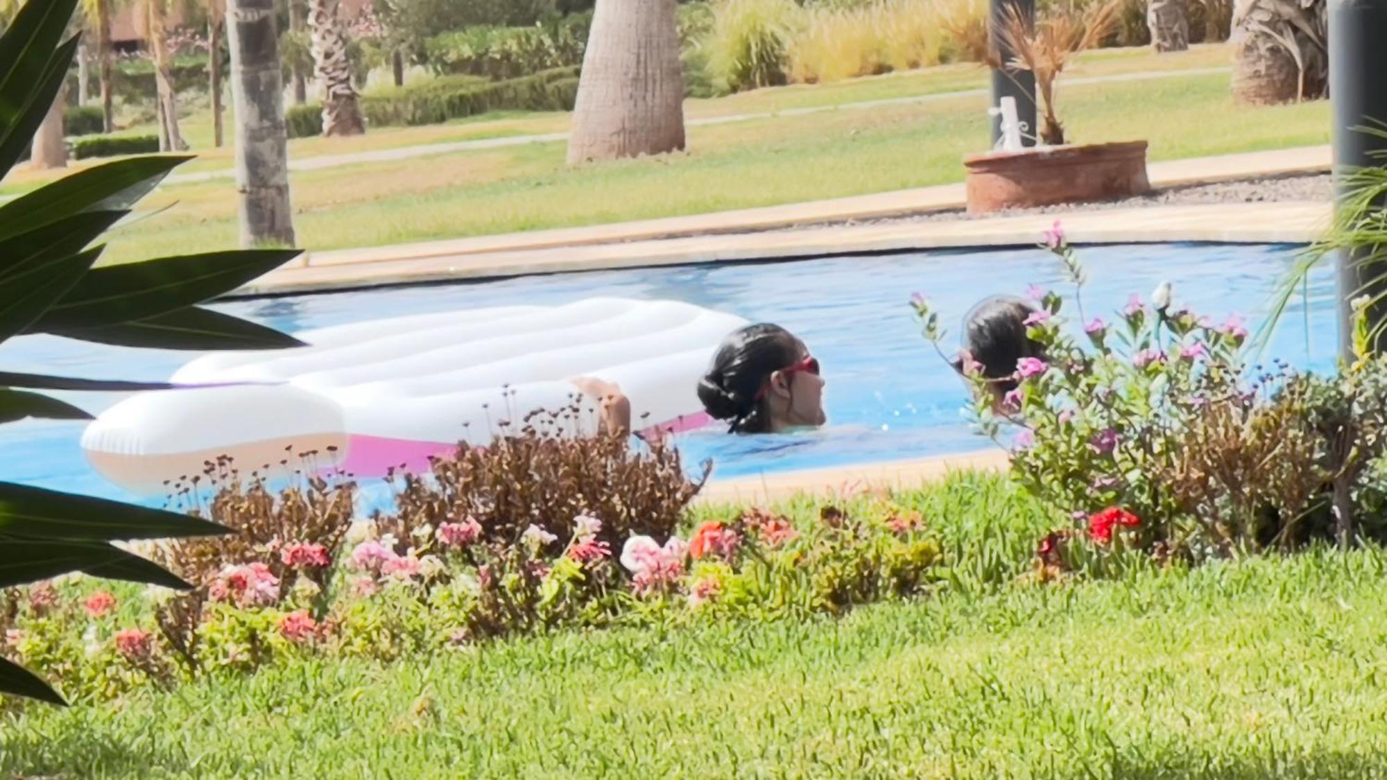 Mini-Villa Situee Dans Une Residence Prestigia A Marrakech, Avec Une Vue Sur La Piscine Et Le Golf Une Securite 24H Sur 24 Et Une Proximite Ideale De L Aeroport 5 Minutes C Est Une Offre Parfaite Pour Des Vacances Marrakesh Esterno foto